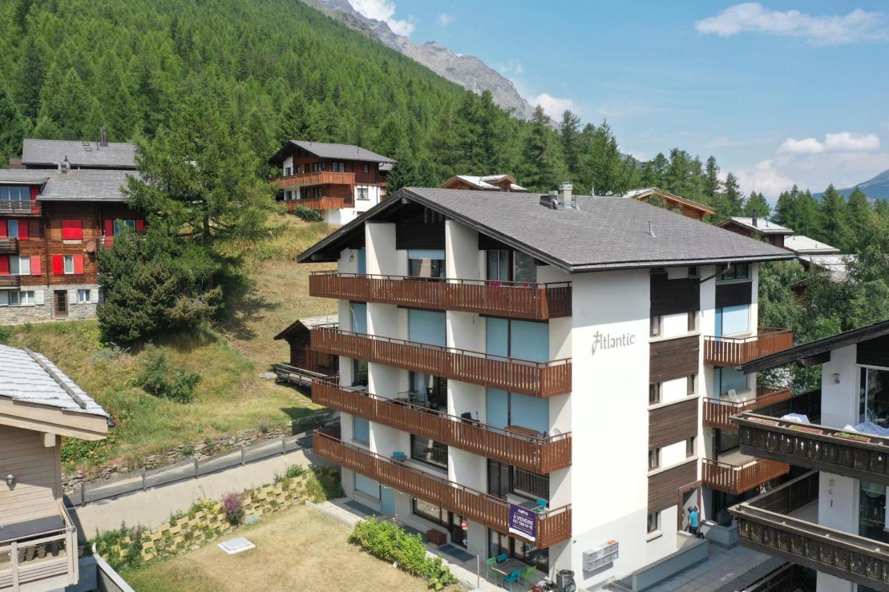 Kuscheliges Nest Fuer Zwei: Guenstiges Studio In Den Schweizer Alpen Saas Fee Eksteriør billede